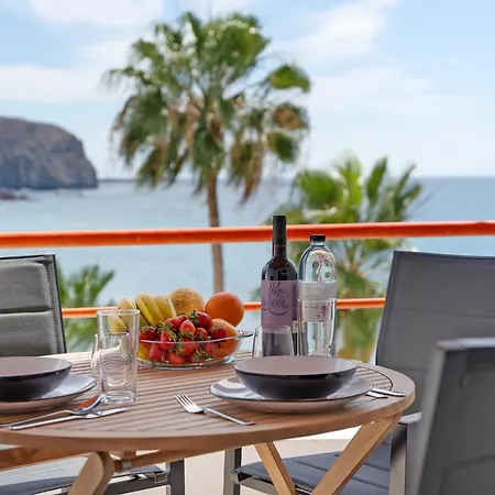 Cristianmar Frontline Sea View Apartment