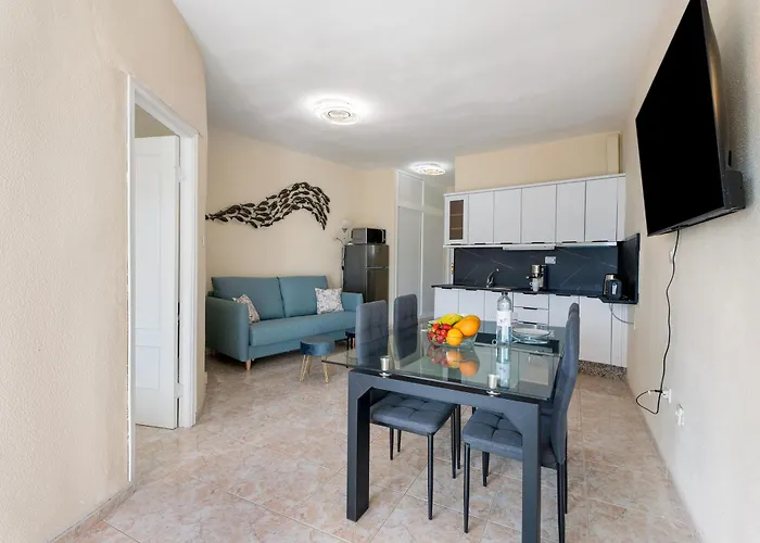 Cristianmar Frontline Sea View