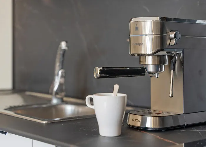 Cristianmar Frontline Sea View *